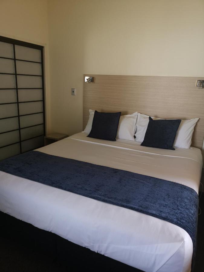 Captains Quarters Motor Inn Cambridge Esterno foto