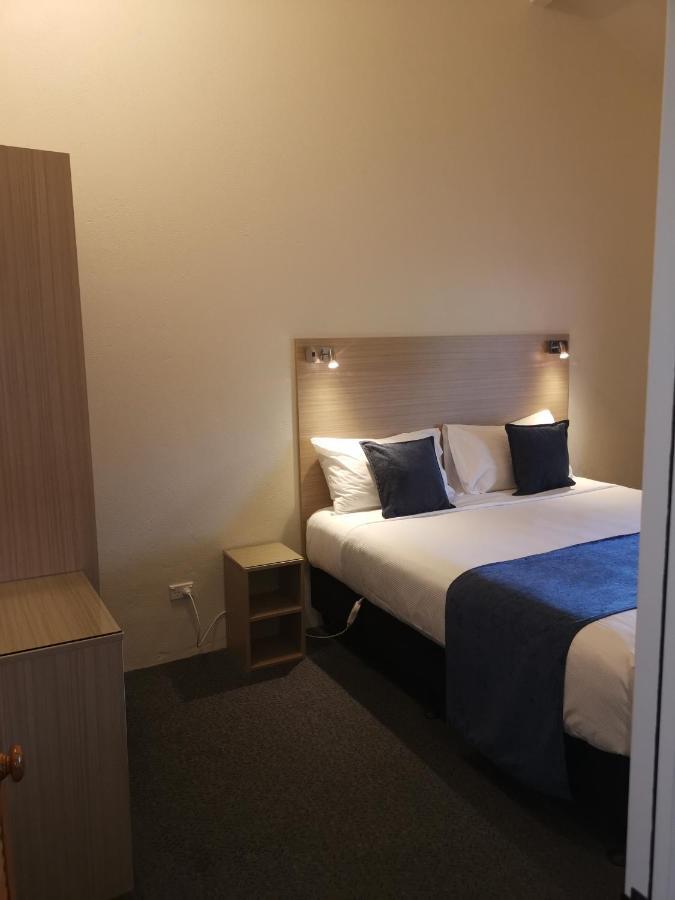 Captains Quarters Motor Inn Cambridge Esterno foto